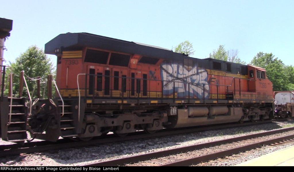 BNSF 7393